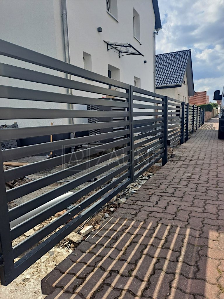 AP Zaune - Karlstein Moderne Zaun - Verkoop en uitgebreide montage van metalen hekken - apzaune.de