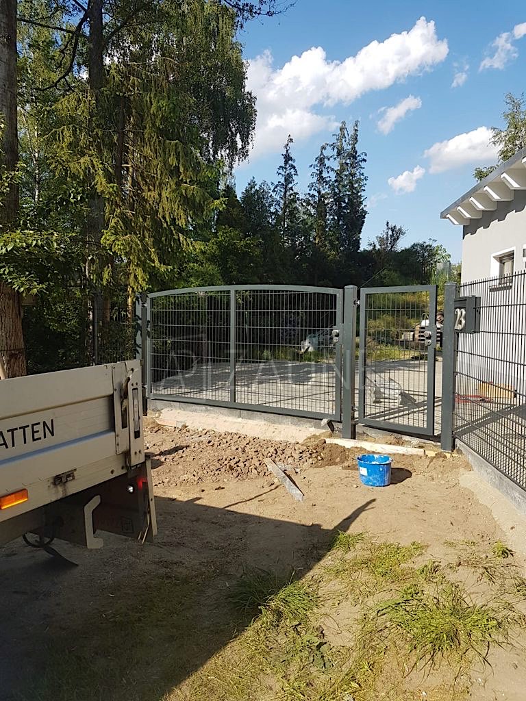 AP Zaune - Ogrodzenia systemowe - sprzedaż i kompleksowy montaż ogrodzeń metalowych - apzaune.de